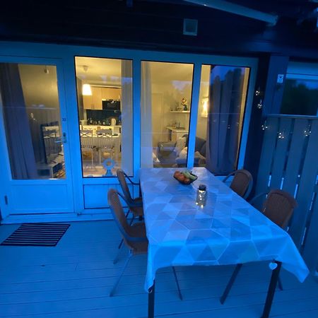 Haellestrand Apartment 32 Stromstad Bagian luar foto
