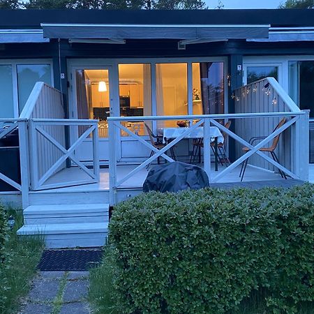 Haellestrand Apartment 32 Stromstad Bagian luar foto