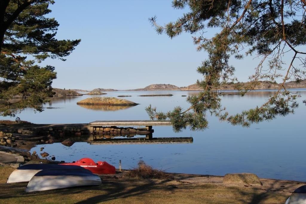 Haellestrand Apartment 32 Stromstad Bagian luar foto