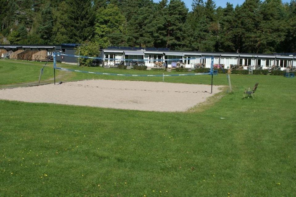 Haellestrand Apartment 32 Stromstad Bagian luar foto