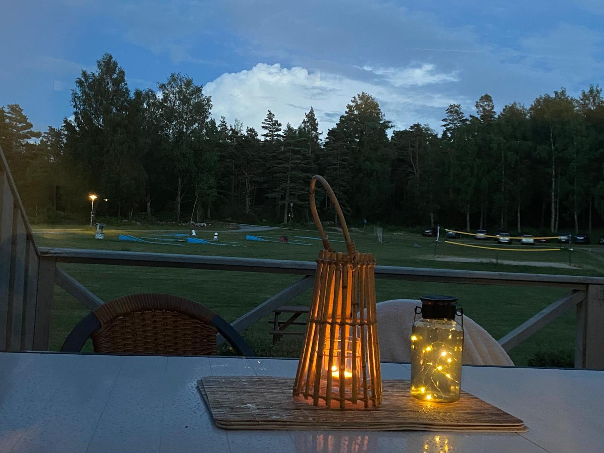Haellestrand Apartment 32 Stromstad Bagian luar foto